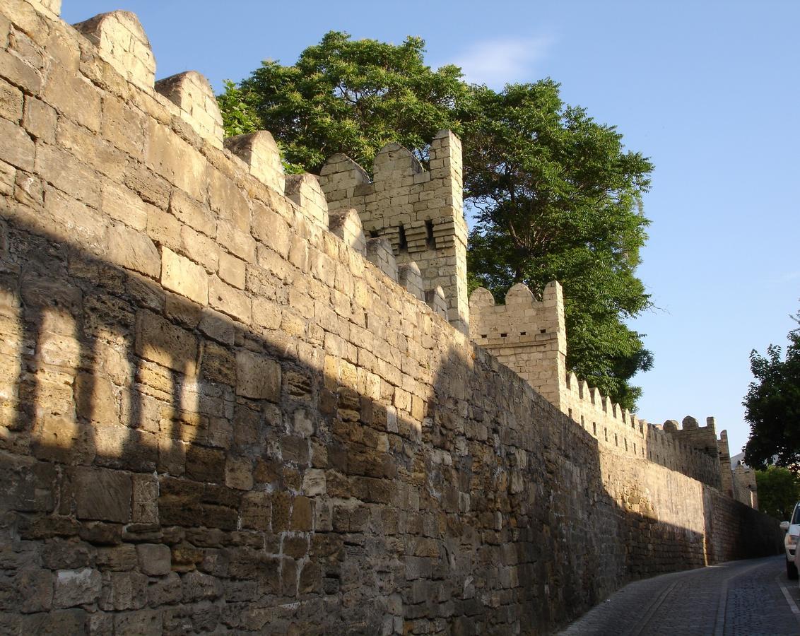 Apartment In Old Town Baku