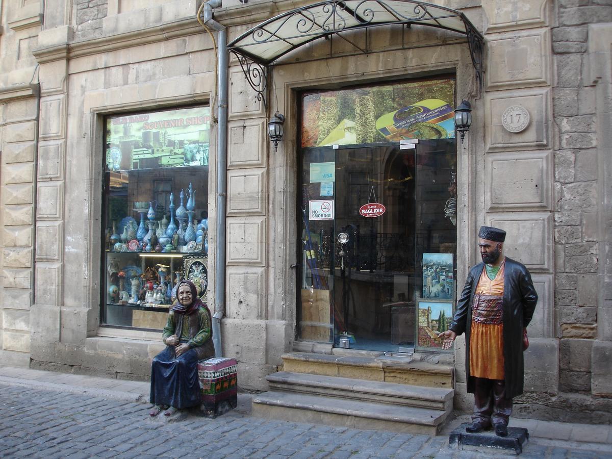 Apartment In Old Town Baku